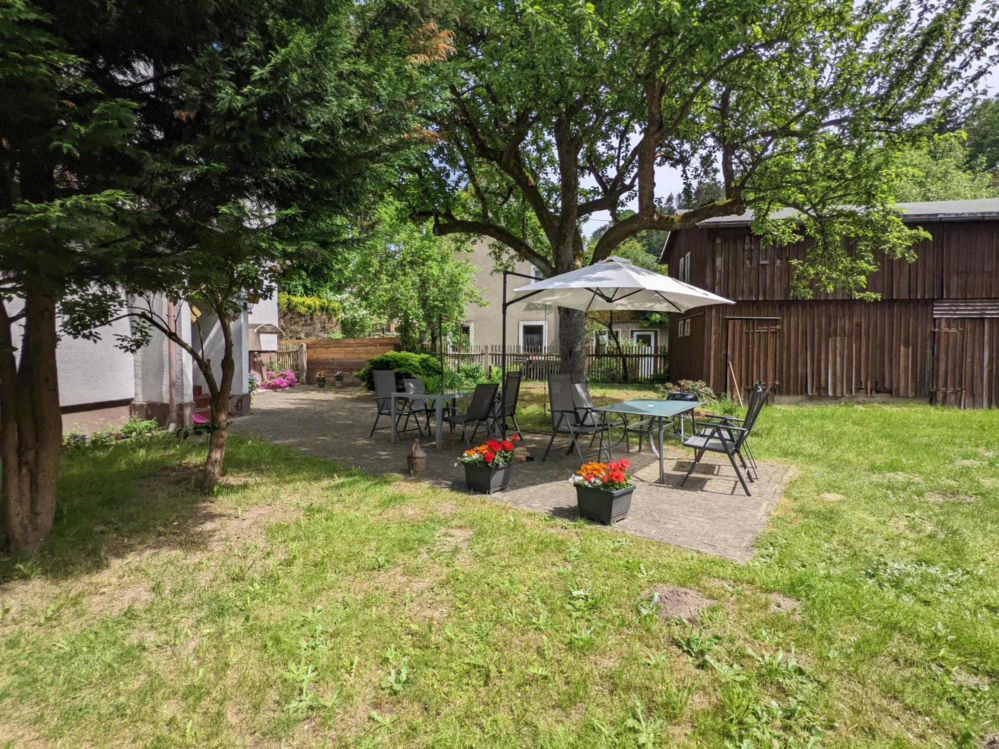 H1 - Urlaubsmagie - Pool & Terrasse Zum Entspannen Sebnitz Buitenkant foto