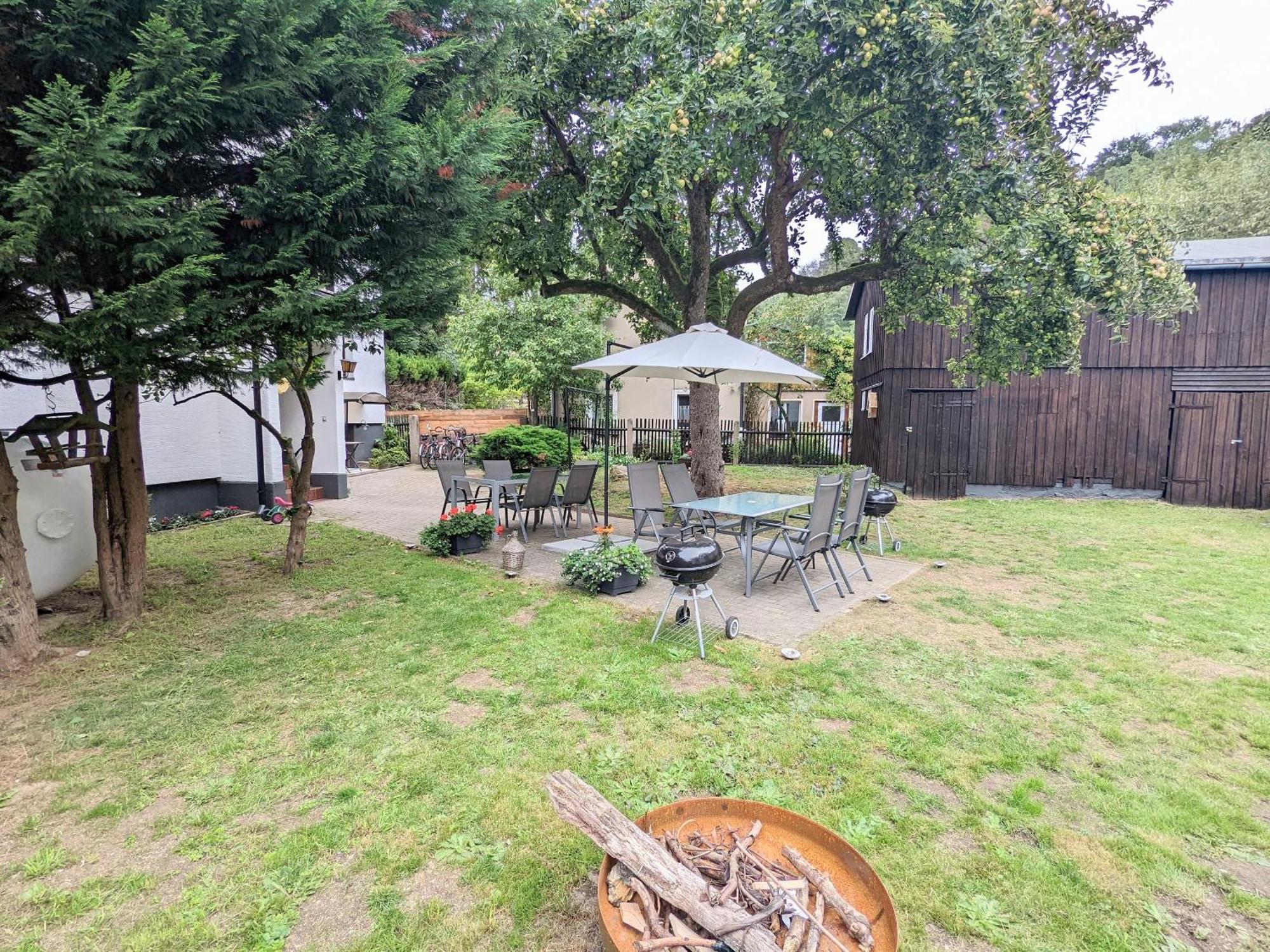 H1 - Urlaubsmagie - Pool & Terrasse Zum Entspannen Sebnitz Buitenkant foto